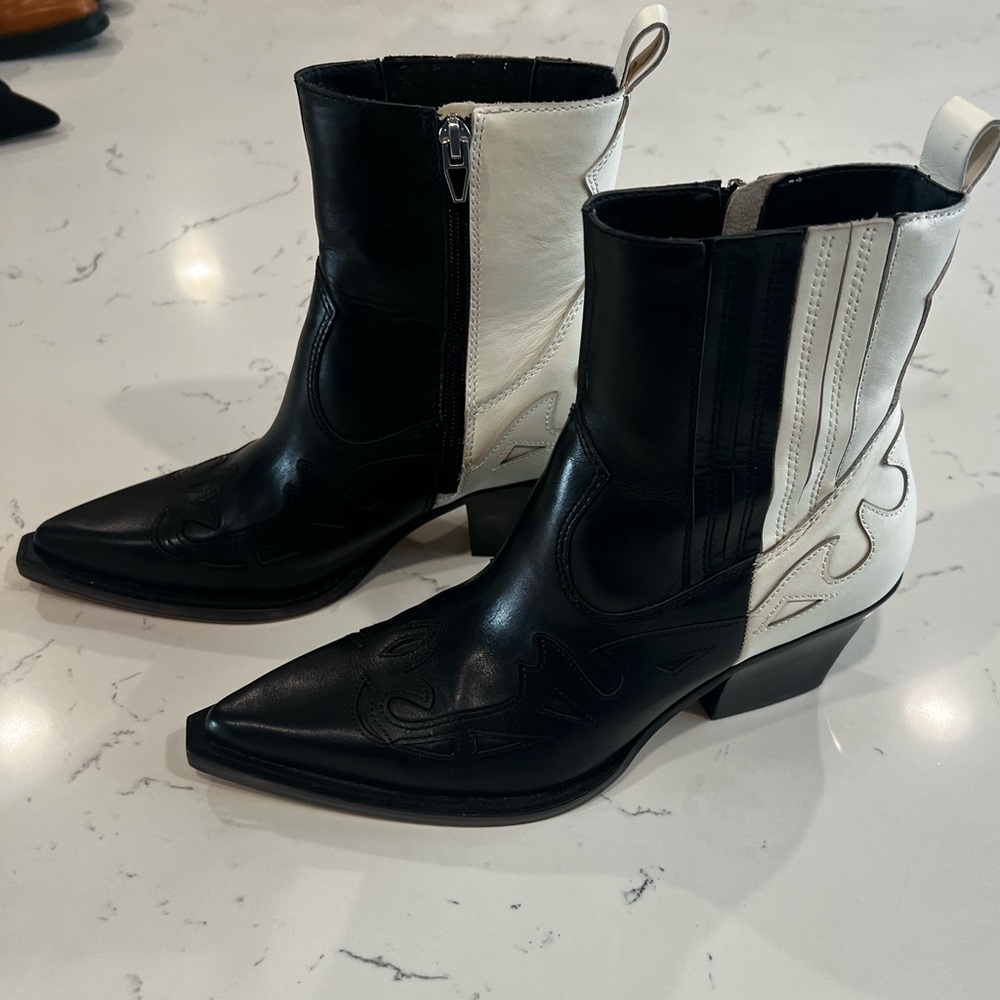 Dolce Vita Ramson Black and White Western Ankle Boots